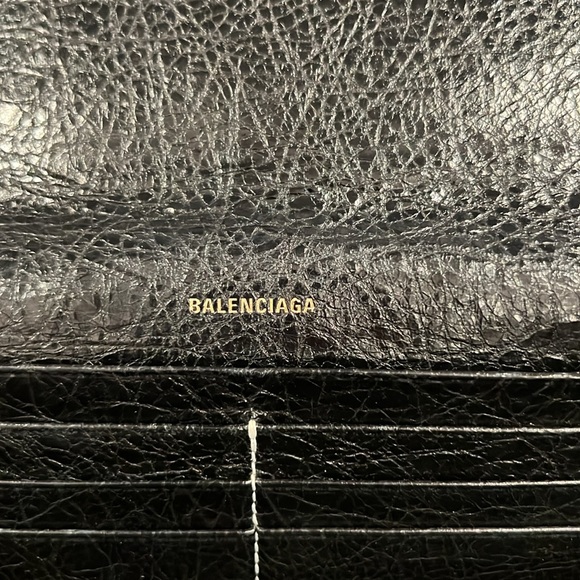 Balenciaga Auth multi color leather wallet (chain not included) - Picture 4 of 17